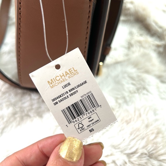 NWT authentic Michael Kors Lucie saddle Leather Bag - Picture 7 of 11
